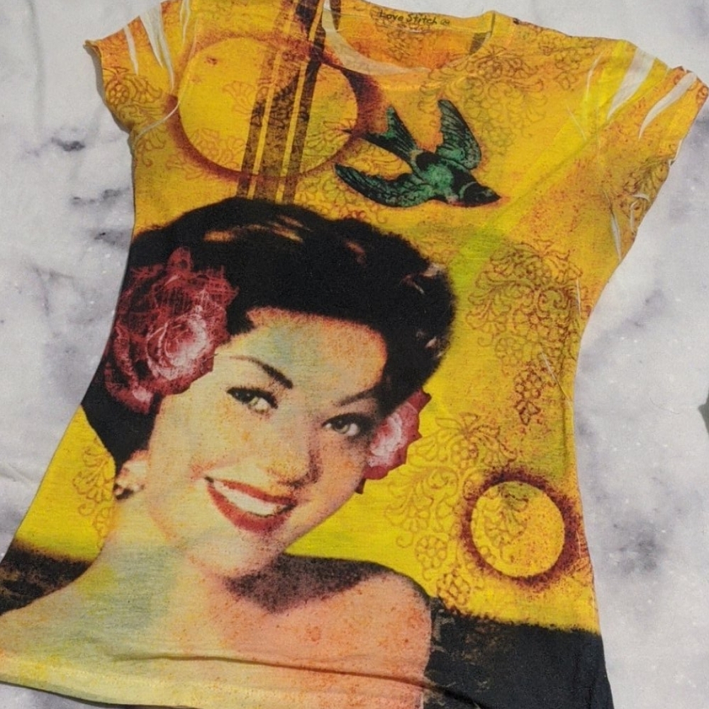Women's tee